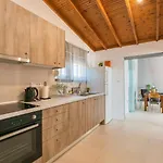 Casa Olive Gennadi